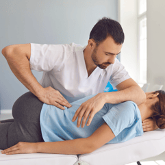 PHYSIOTHERAPIST VS. CHIROPRACTOR (2)